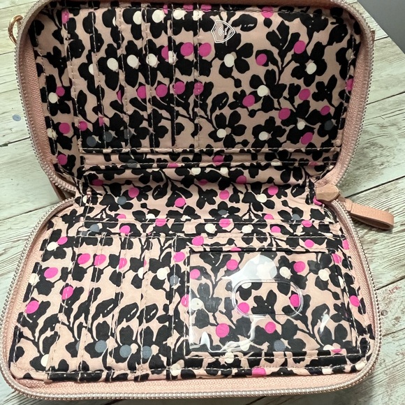 Vera Bradley wallet - Picture 8 of 11